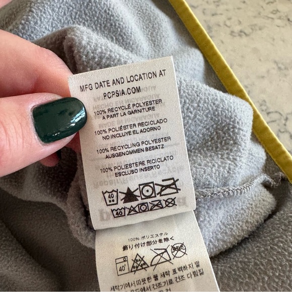 Patagonia Micro D Quarter Snap-T Pullover Sweatshirt - Gray - Picture 3 of 8